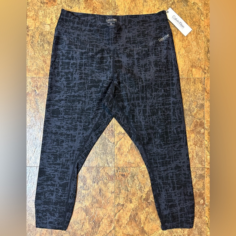 NWT Calvin Klein performance leggings capri 0X plus size leggings workout capris